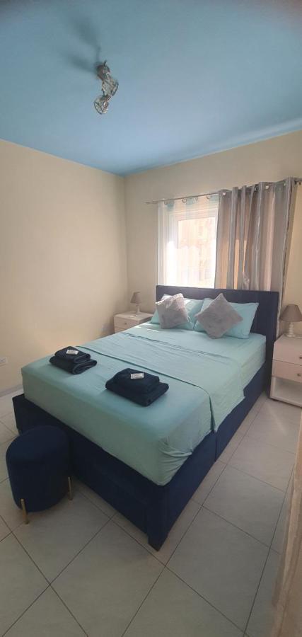 Stefaris "Koutsou Court 105" Apartment Larnaca Exterior foto