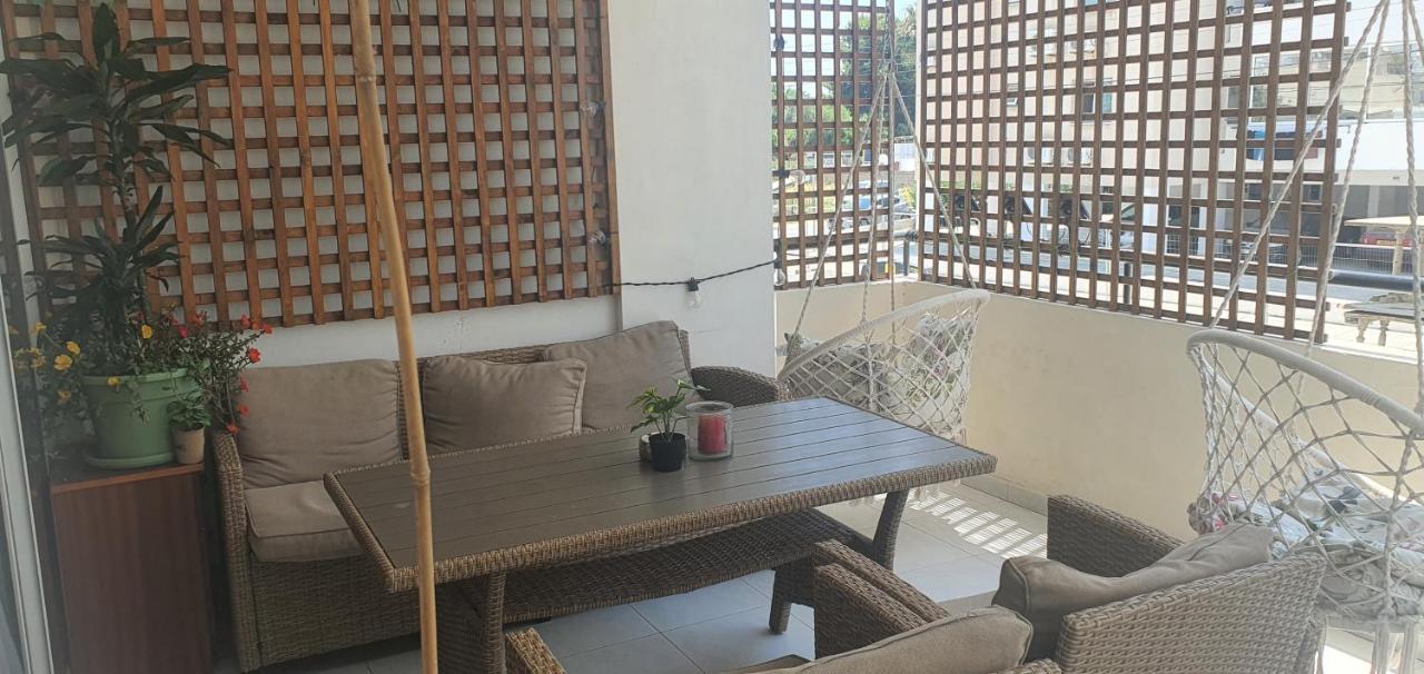 Stefaris "Koutsou Court 105" Apartment Larnaca Exterior foto