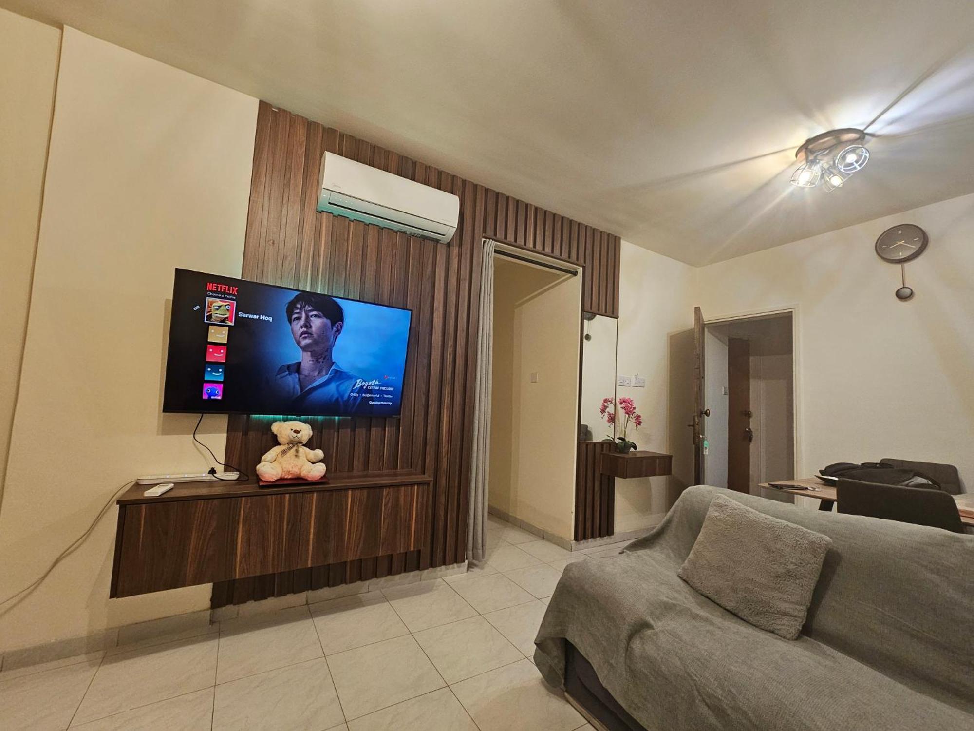 Stefaris "Koutsou Court 105" Apartment Larnaca Exterior foto